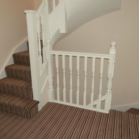 Bed and Breakfast Heathrow Travellers Hub Hounslow Zewnętrze zdjęcie