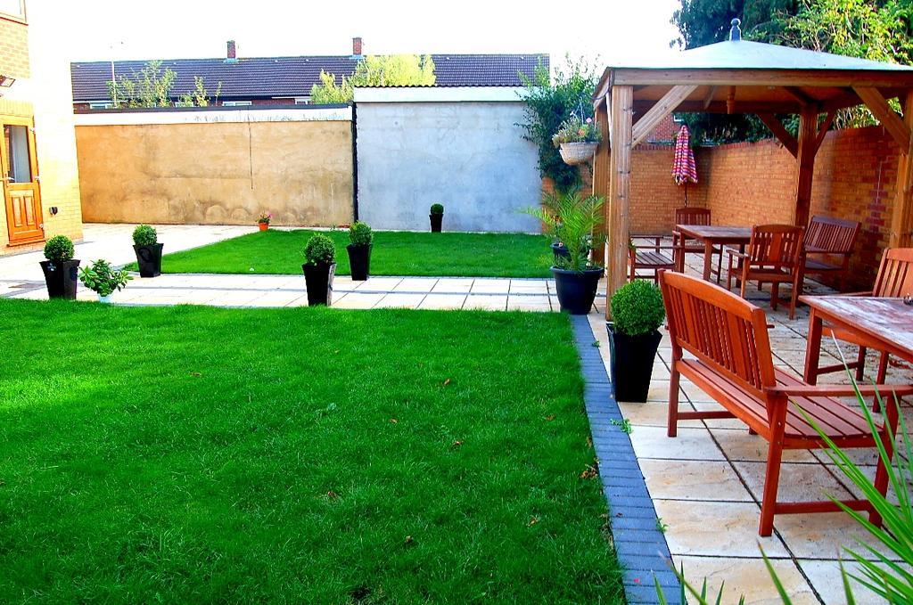 Bed and Breakfast Heathrow Travellers Hub Hounslow Zewnętrze zdjęcie